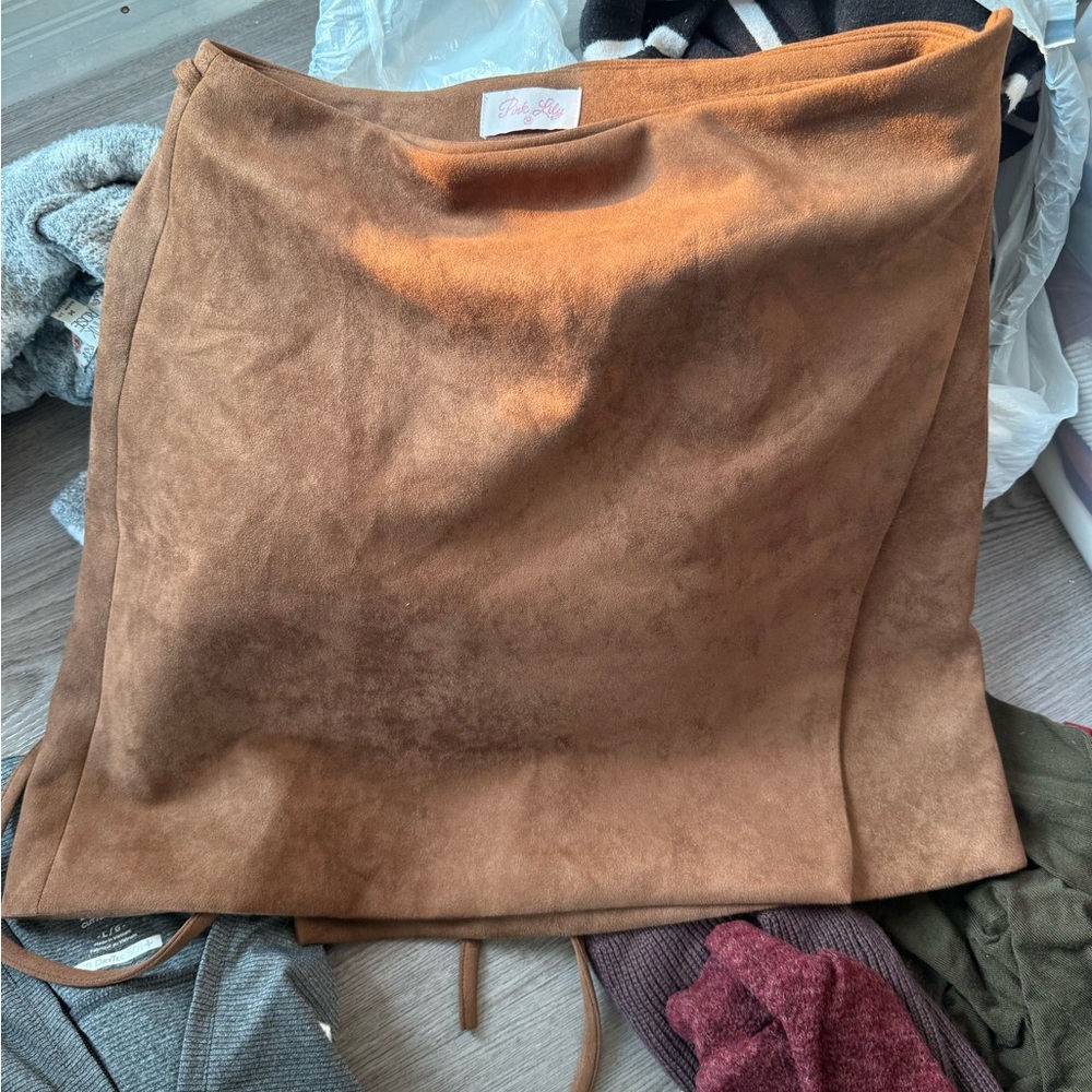 Pink Lily Brown Mini Skirt